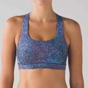 Lululemon Fast Lane sports Bra Strive Multi Black blue Size 4